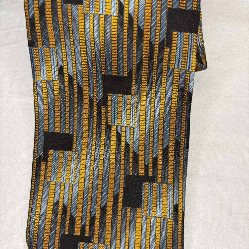 LUCIANO GATTI Elite 100% Silk Mens Necktie Made in Italy Black Gold Blue Classic